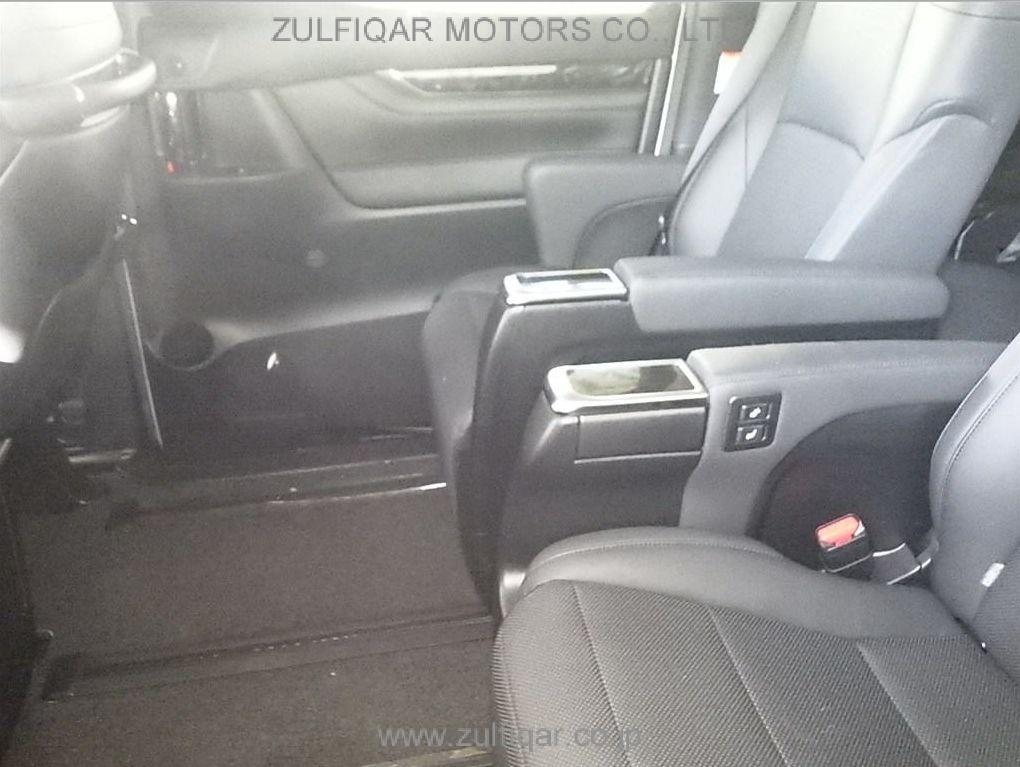 TOYOTA ALPHARD 2021 Image 6