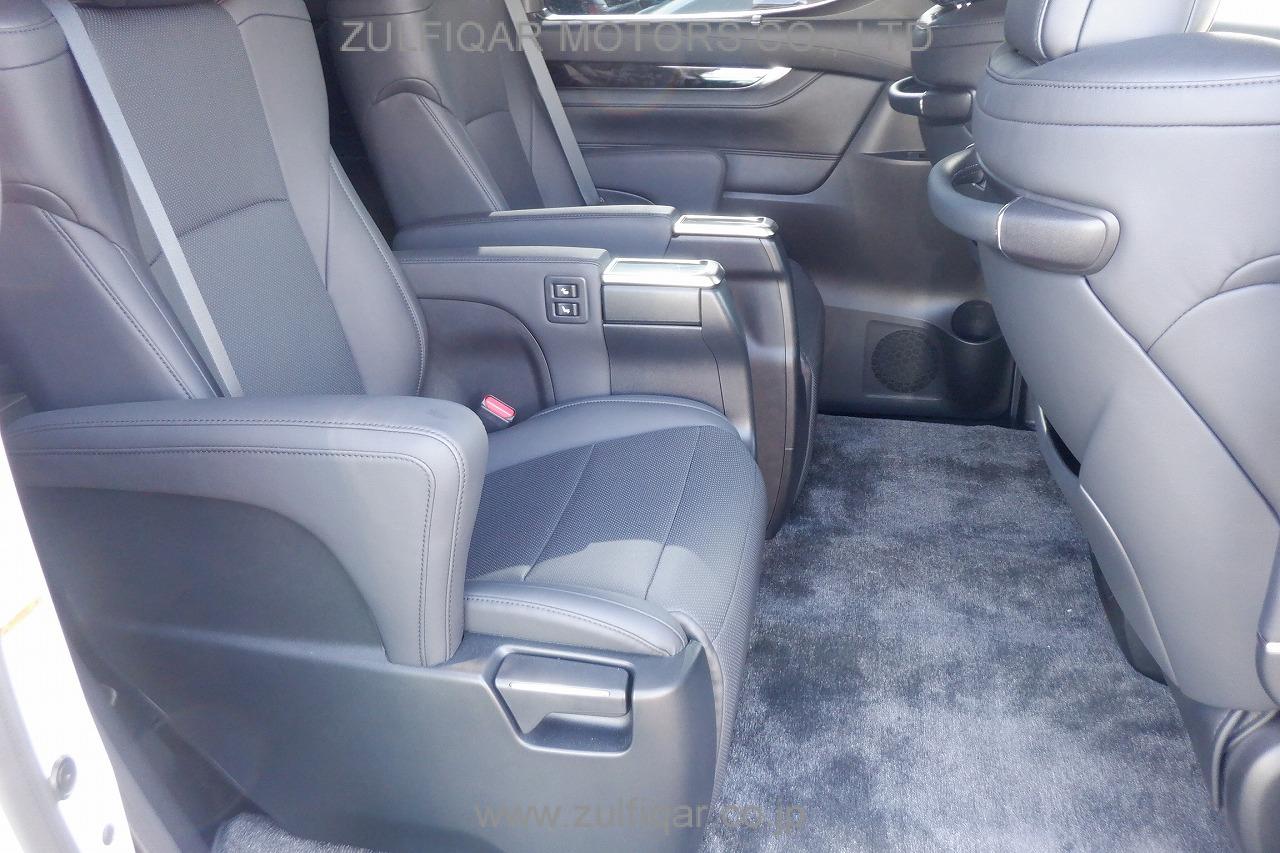 TOYOTA ALPHARD 2021 Image 11