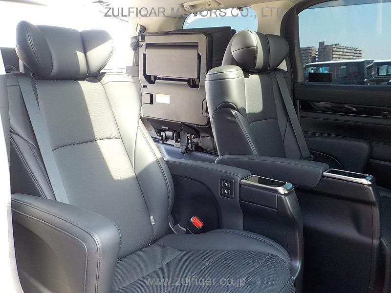 TOYOTA VELLFIRE 2019 Image 20