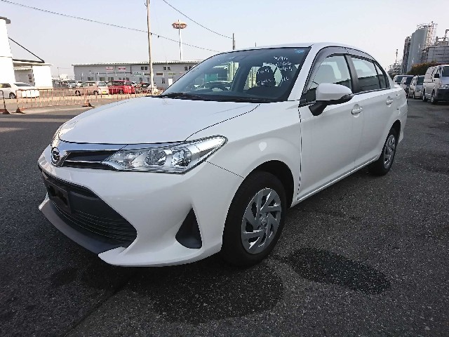 TOYOTA COROLLA AXIO 2018 Image 23