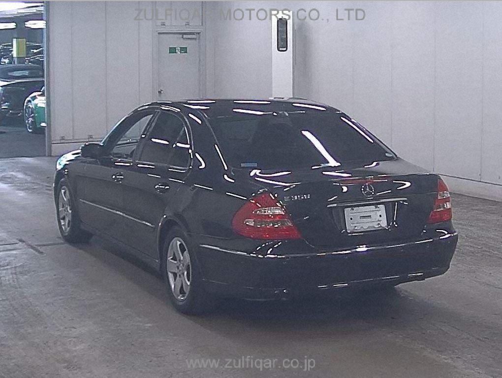 MERCEDES BENZ E CLASS 2006 Image 2