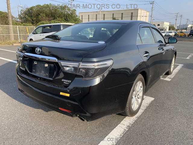 TOYOTA MARK X 2017 Image 21