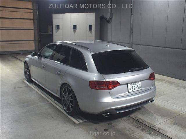 AUDI A4 AVANT 2010 Image 2