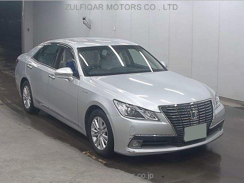 TOYOTA CROWN HYBRID 2013 Image 1