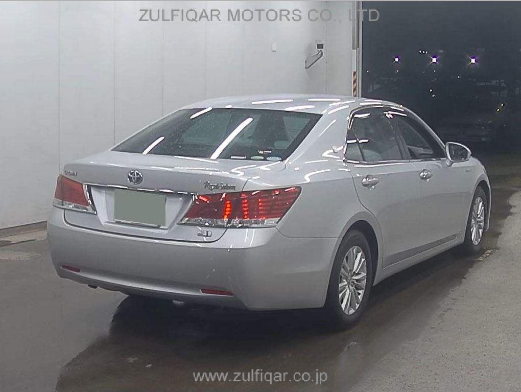 TOYOTA CROWN HYBRID 2013 Image 5