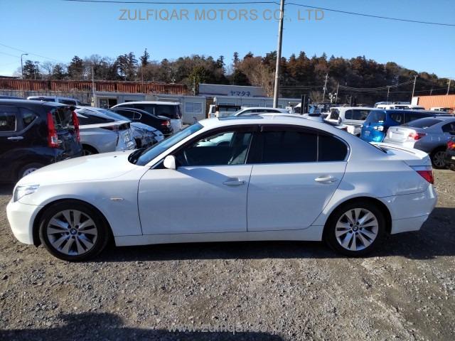 BMW 5 SERIES 2007 Image 12