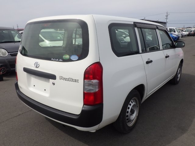 TOYOTA PROBOX 2018 Image 23