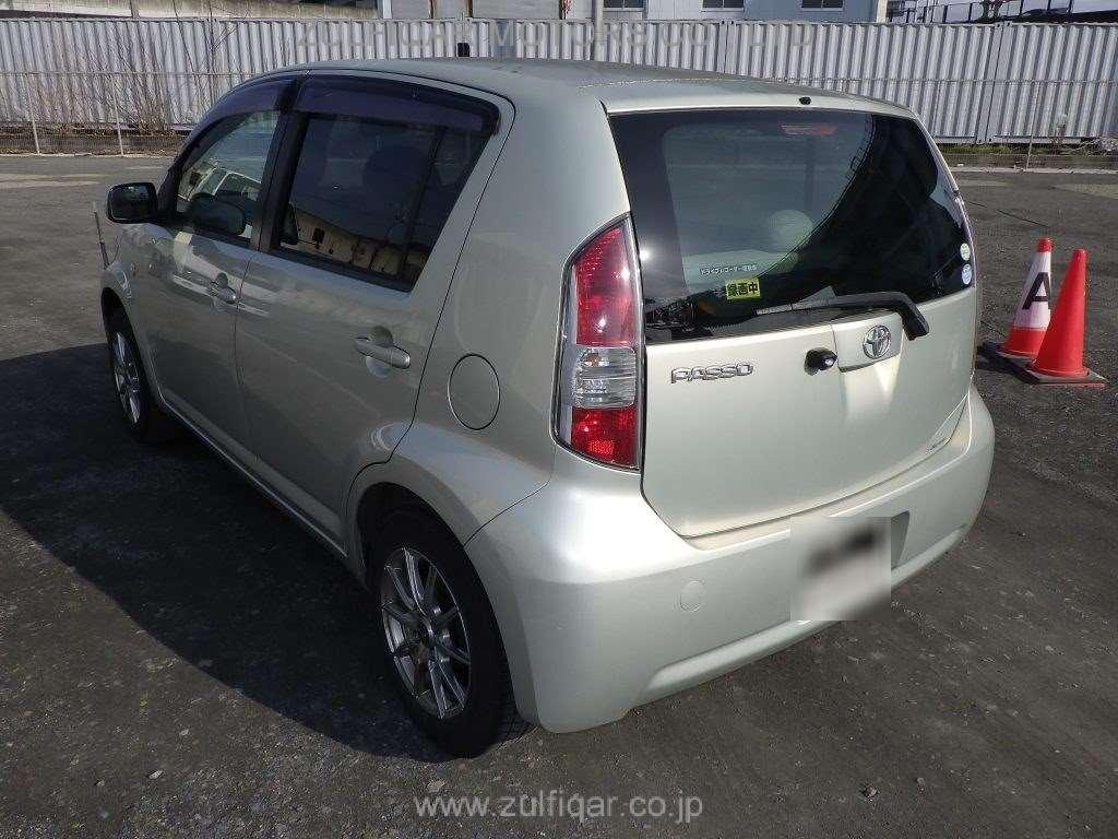 TOYOTA PASSO 2005 Image 4