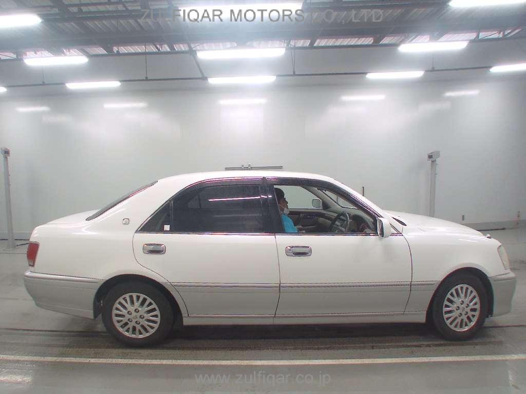 TOYOTA CROWN 2001 Image 3