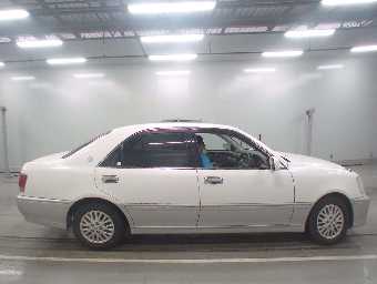 TOYOTA CROWN 2001 Image 3