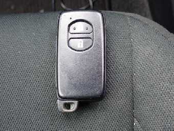 TOYOTA AQUA 2018 Image 10