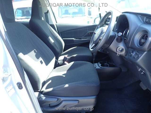 TOYOTA VITZ 2019 Image 6