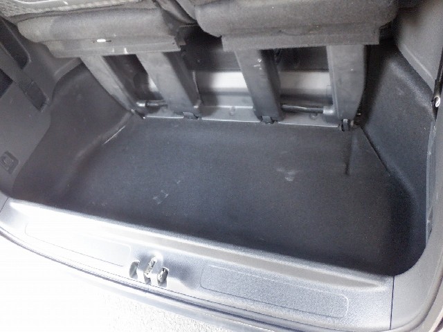 HONDA STEPWGN SPADA 2018 Image 24