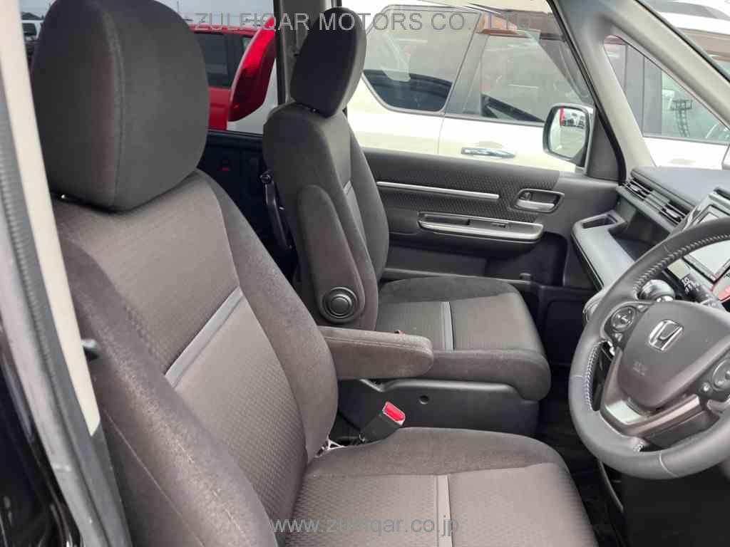 HONDA STEPWGN SPADA 2018 Image 8