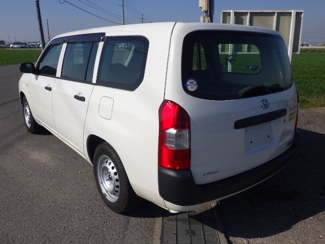 TOYOTA PROBOX 2018 Image 22