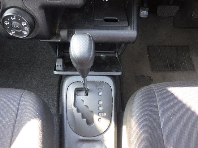 TOYOTA PROBOX 2018 Image 33