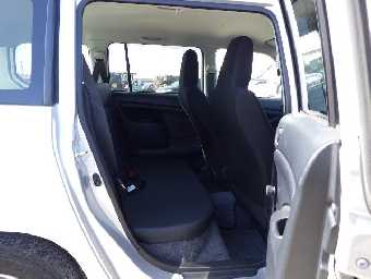 TOYOTA PROBOX 2018 Image 24