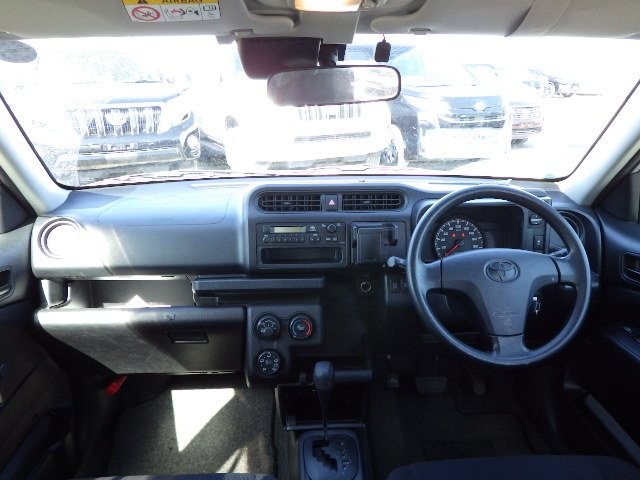 TOYOTA PROBOX 2018 Image 34