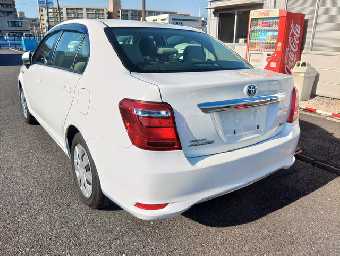 TOYOTA COROLLA AXIO 2017 Image 19