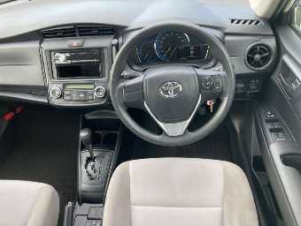 TOYOTA COROLLA AXIO 2017 Image 6