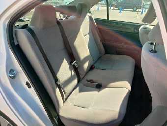 TOYOTA COROLLA AXIO 2017 Image 10