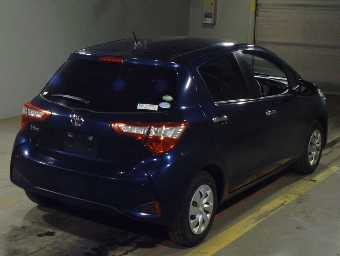 TOYOTA VITZ 2020 Image 2