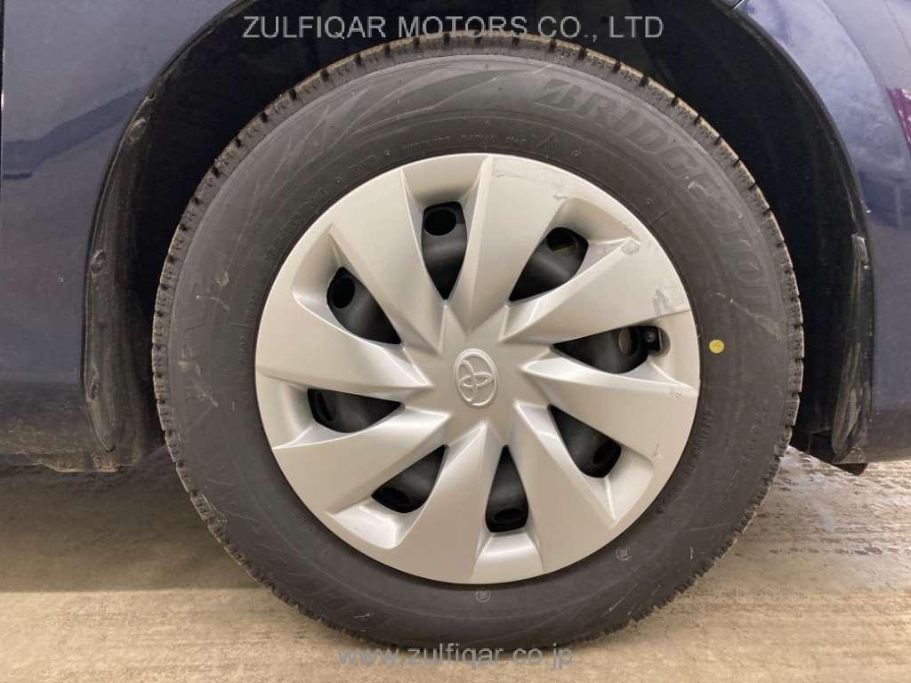 TOYOTA VITZ 2020 Image 9