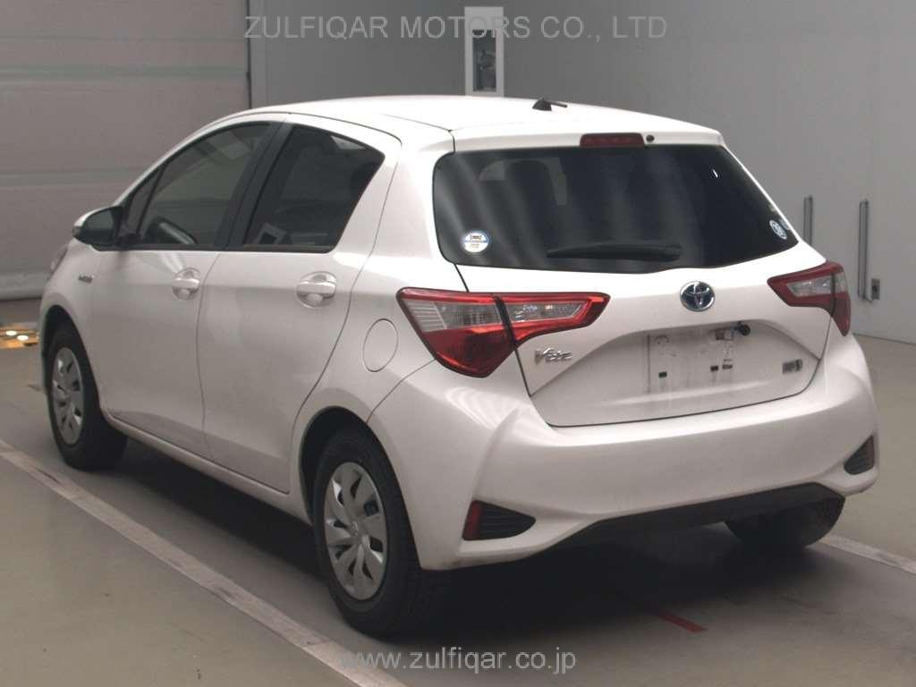 TOYOTA VITZ 2020 Image 4