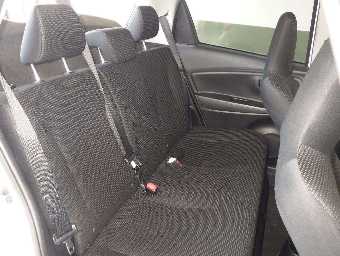 TOYOTA VITZ 2020 Image 7