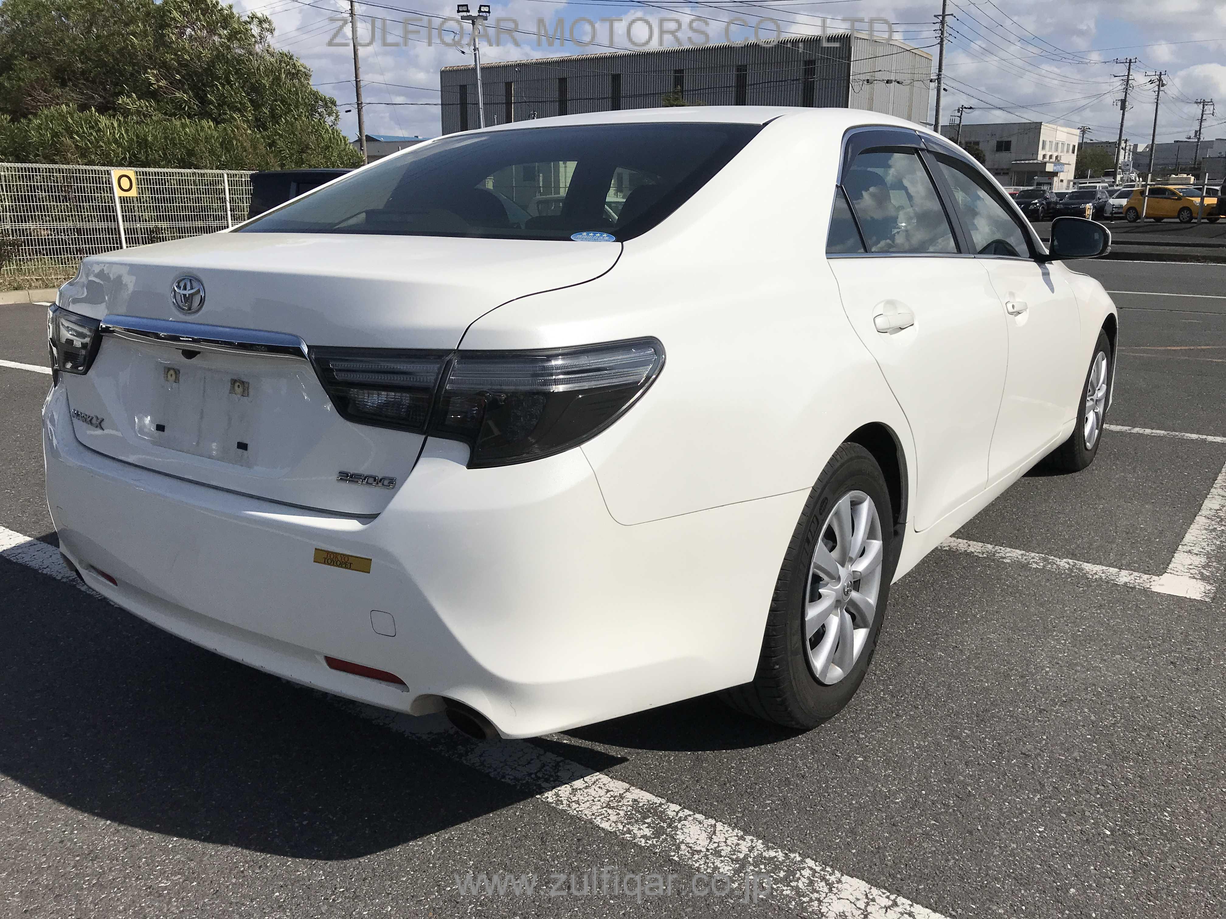 TOYOTA MARK X 2017 Image 23