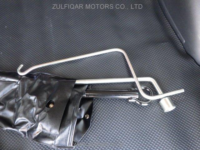 TOYOTA PROBOX 2018 Image 12