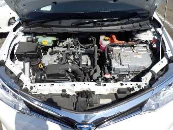 TOYOTA COROLLA AXIO 2015 Image 17