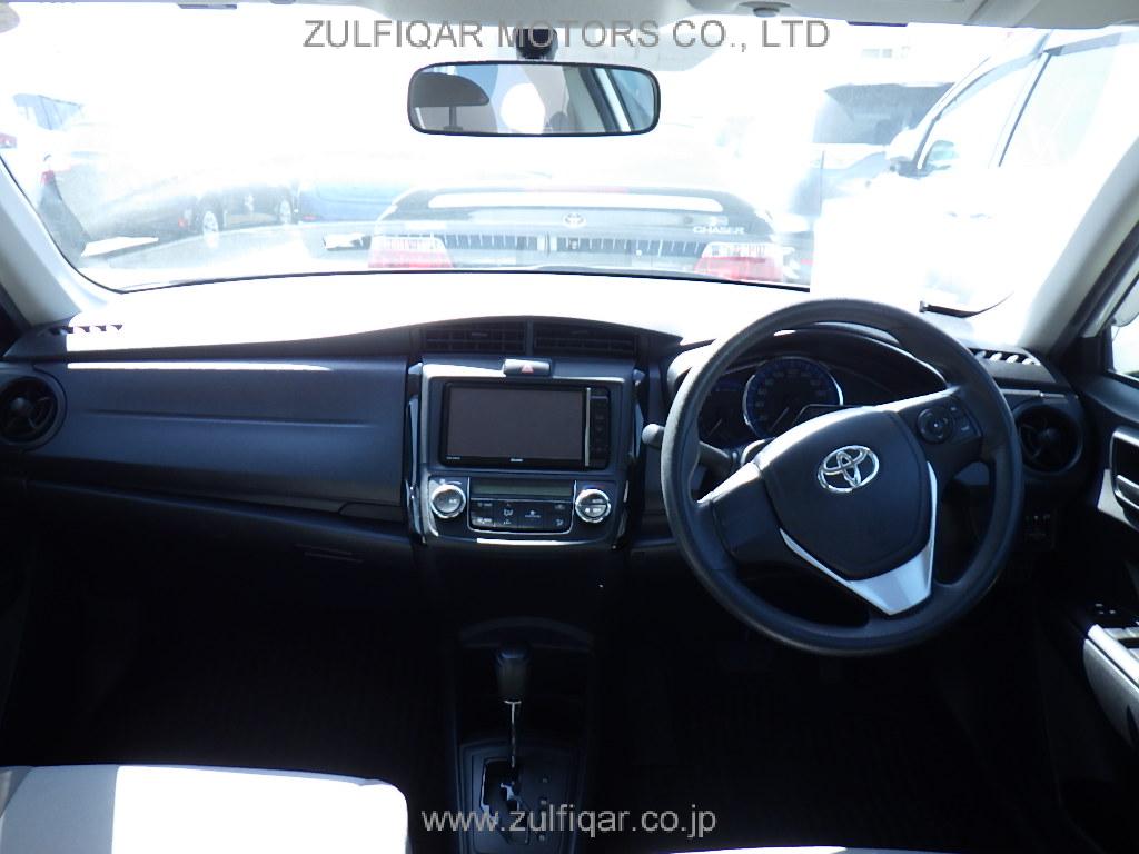 TOYOTA COROLLA AXIO 2015 Image 4