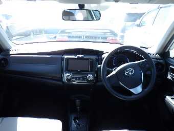 TOYOTA COROLLA AXIO 2015 Image 4
