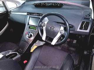 TOYOTA PRIUS PHV 2012 Image 3