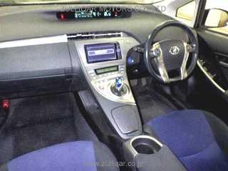 TOYOTA PRIUS PHV 2012 Image 3