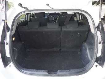 TOYOTA AQUA 2016 Image 8