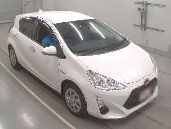 TOYOTA AQUA 2016 Image 5