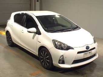 TOYOTA AQUA 2014 Image 3