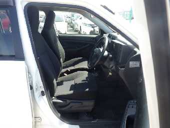 TOYOTA PROBOX 2018 Image 27