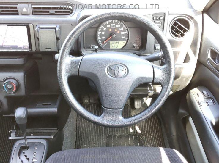 TOYOTA PROBOX 2018 Image 8