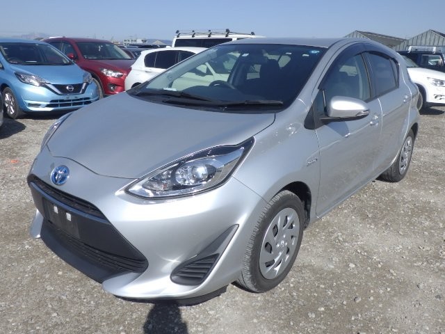 TOYOTA AQUA 2018 Image 36