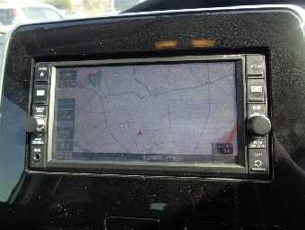 NISSAN SERENA 2018 Image 5