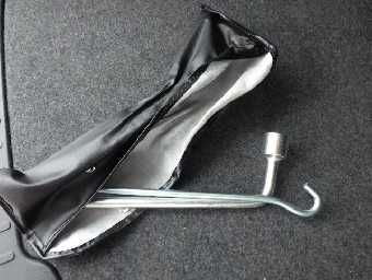 NISSAN SERENA 2018 Image 9