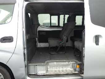 NISSAN NV350 CARAVAN WAGON 2016 Image 10