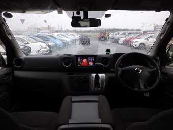 NISSAN NV350 CARAVAN WAGON 2016 Image 12