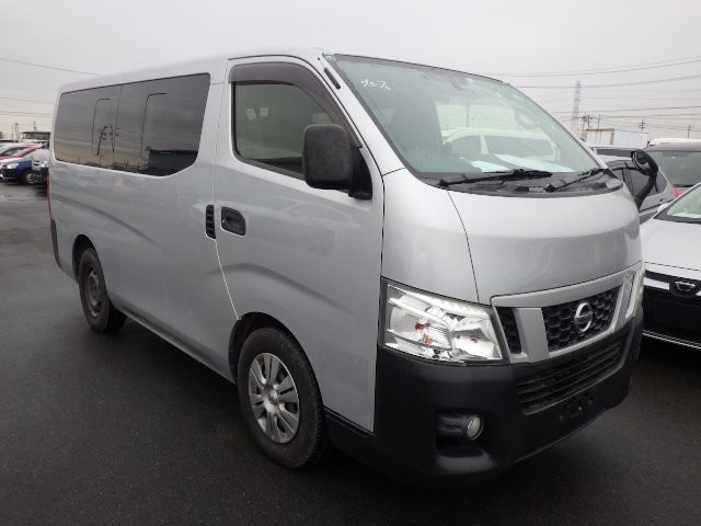 NISSAN NV350 CARAVAN WAGON 2016 Image 28