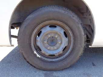 NISSAN NV350 CARAVAN WAGON 2016 Image 7