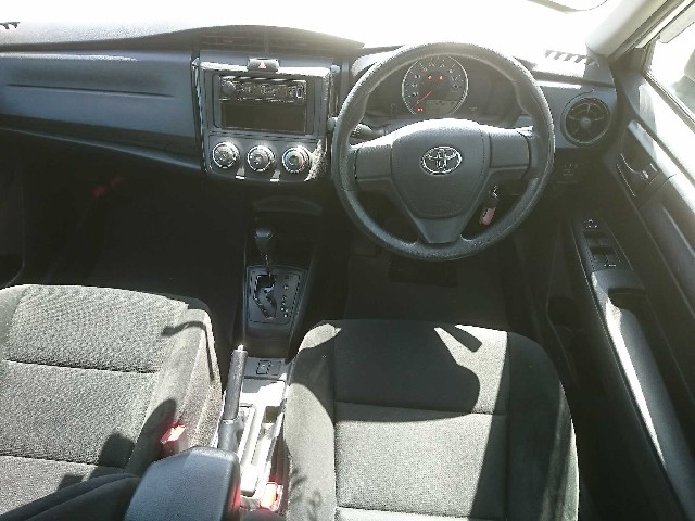 TOYOTA COROLLA AXIO 2018 Image 21