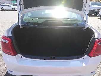 TOYOTA COROLLA AXIO 2018 Image 14